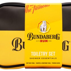 BUNDABERG RUM TRAVEL SET  BODY WASH 100ML SHAMPOO AND CONDITIONER 100ML LOOFA AND COSMETIC BAG