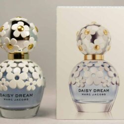 MARC JACOBS DAISY DREAM EDT SPRAY 50ML